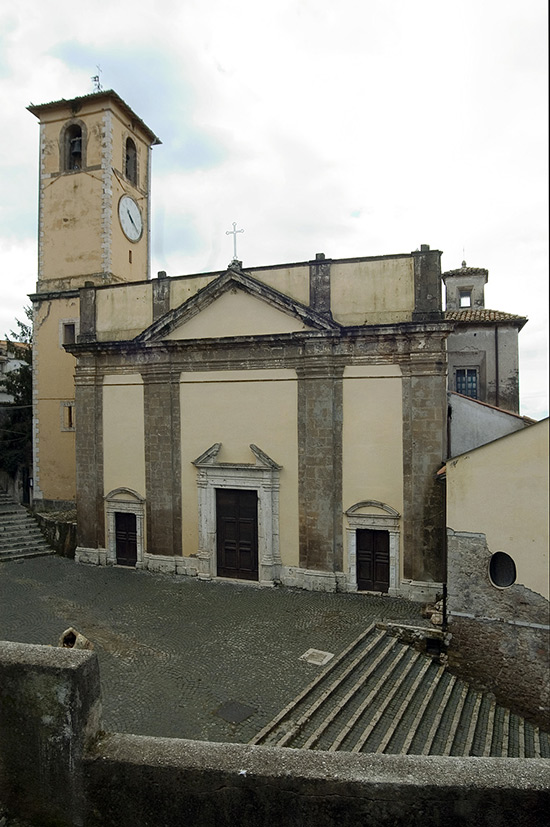 ill.5 : Chiesa di Santa Maria della Pietà, la facciata.