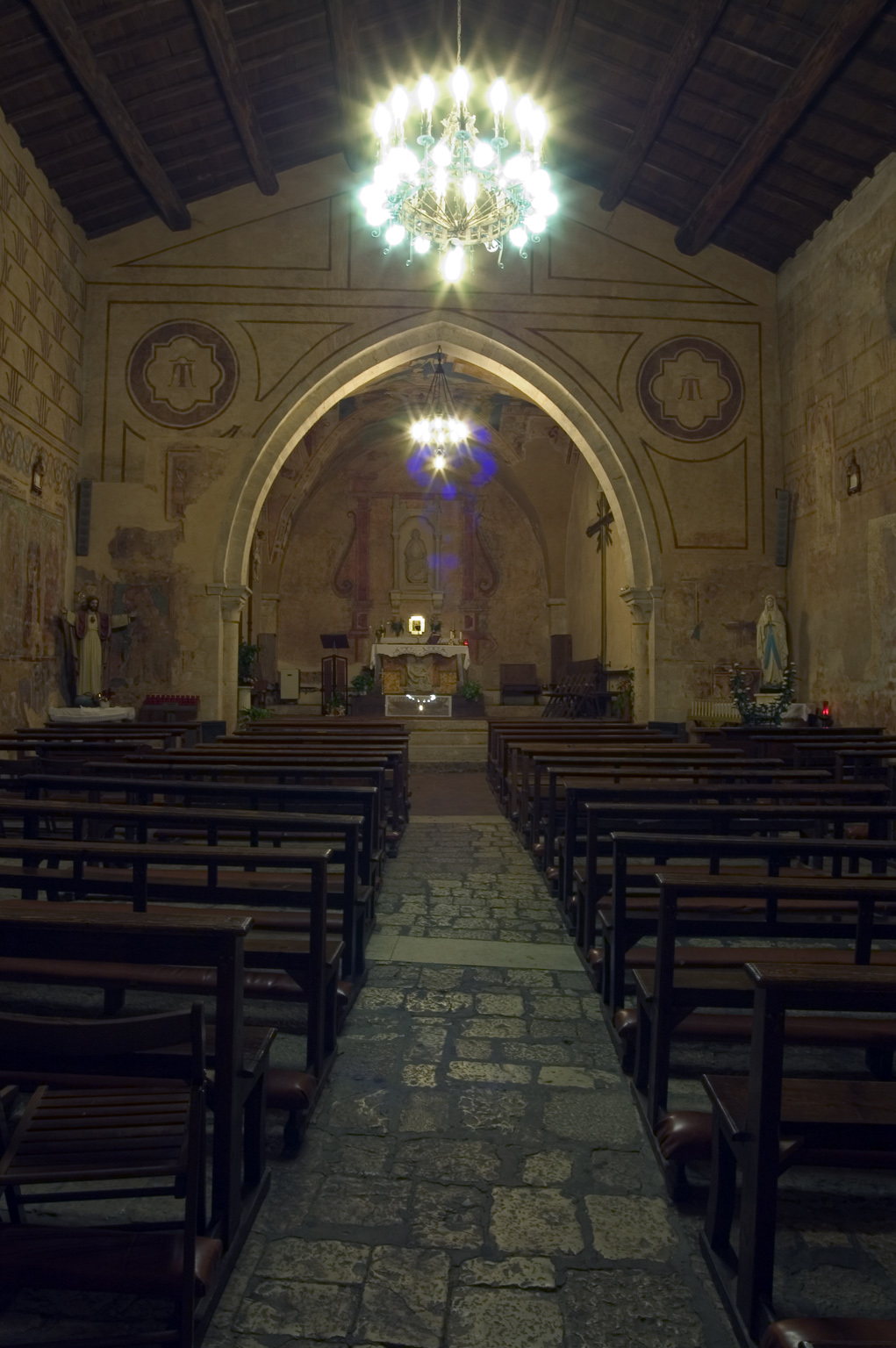 ill.19: Chiesa di S.Antonio Abate, interno