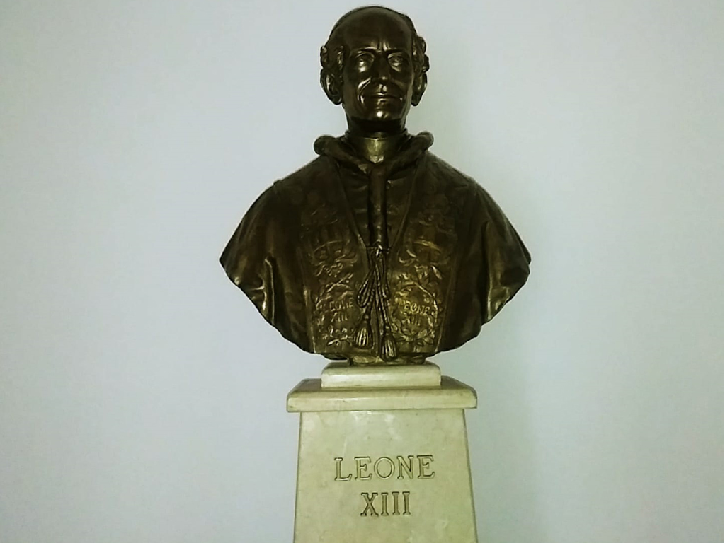 Busto Leone XIII