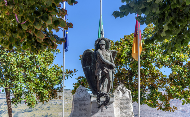 monumentoaicaduti613x380